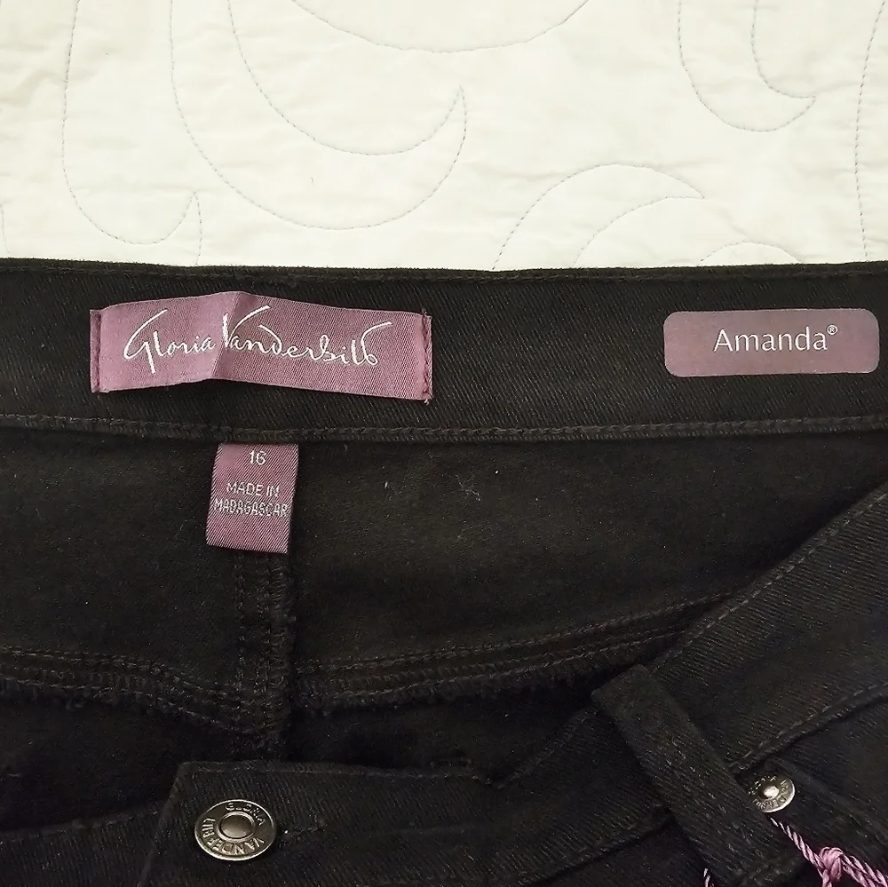 Gloria Vanderbilt Amanda Black Denim Tapered Leg Classic Jeans Womens 16 Short